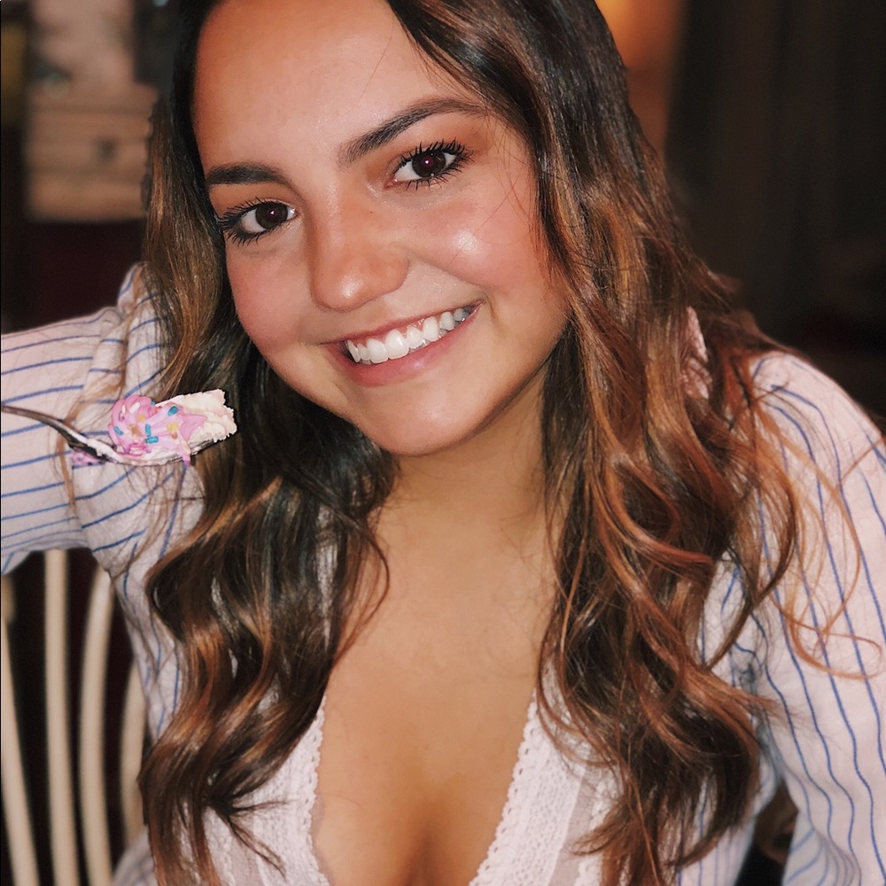 Meet your Posher, Christine